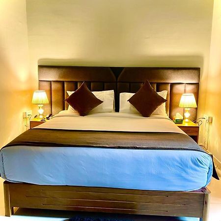La Colline Resort Kohima Buitenkant foto
