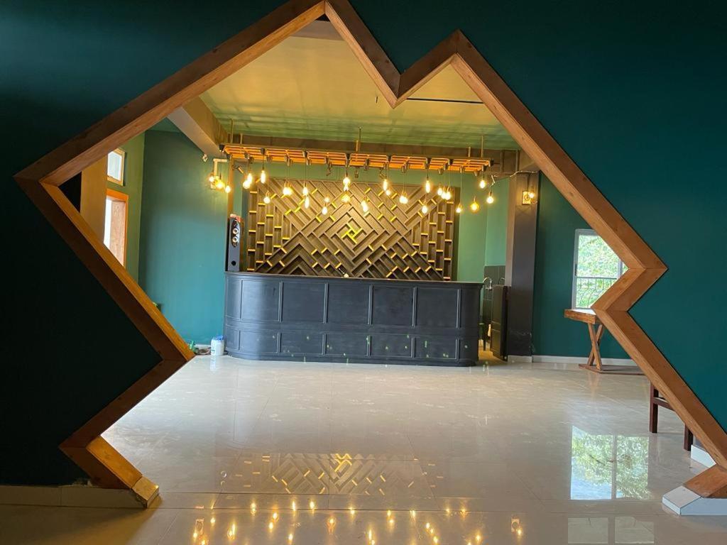 La Colline Resort Kohima Buitenkant foto